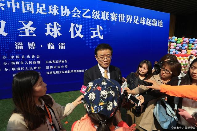 费内巴切报价莱奥，意欲租借加强锋线